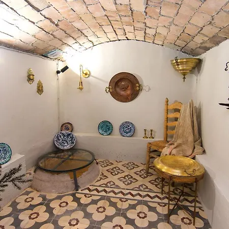 Alhambra Apartment