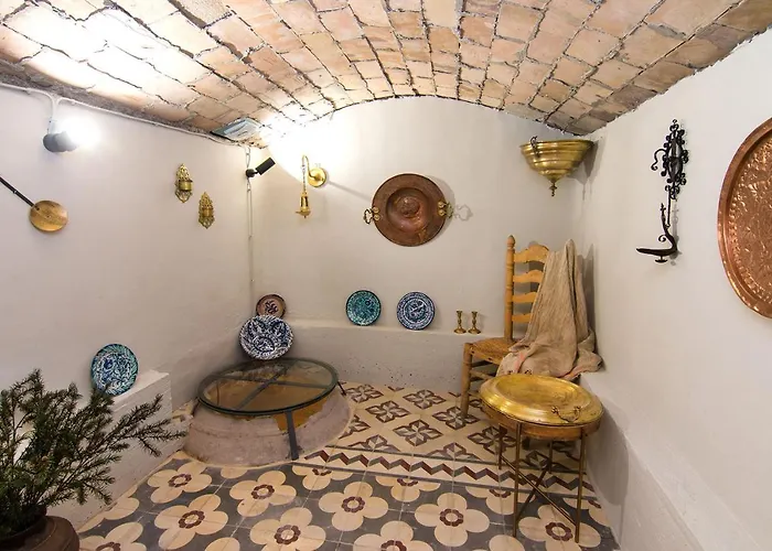 Alhambra Apartment